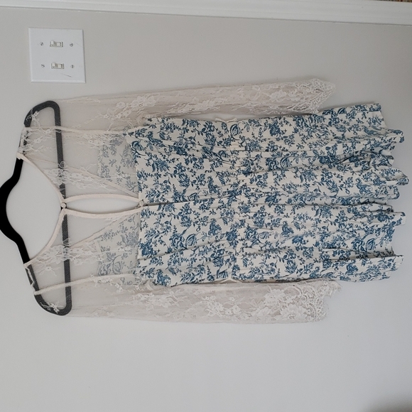 Medium Soieblu Romper cream lace sleeves - Picture 2 of 3